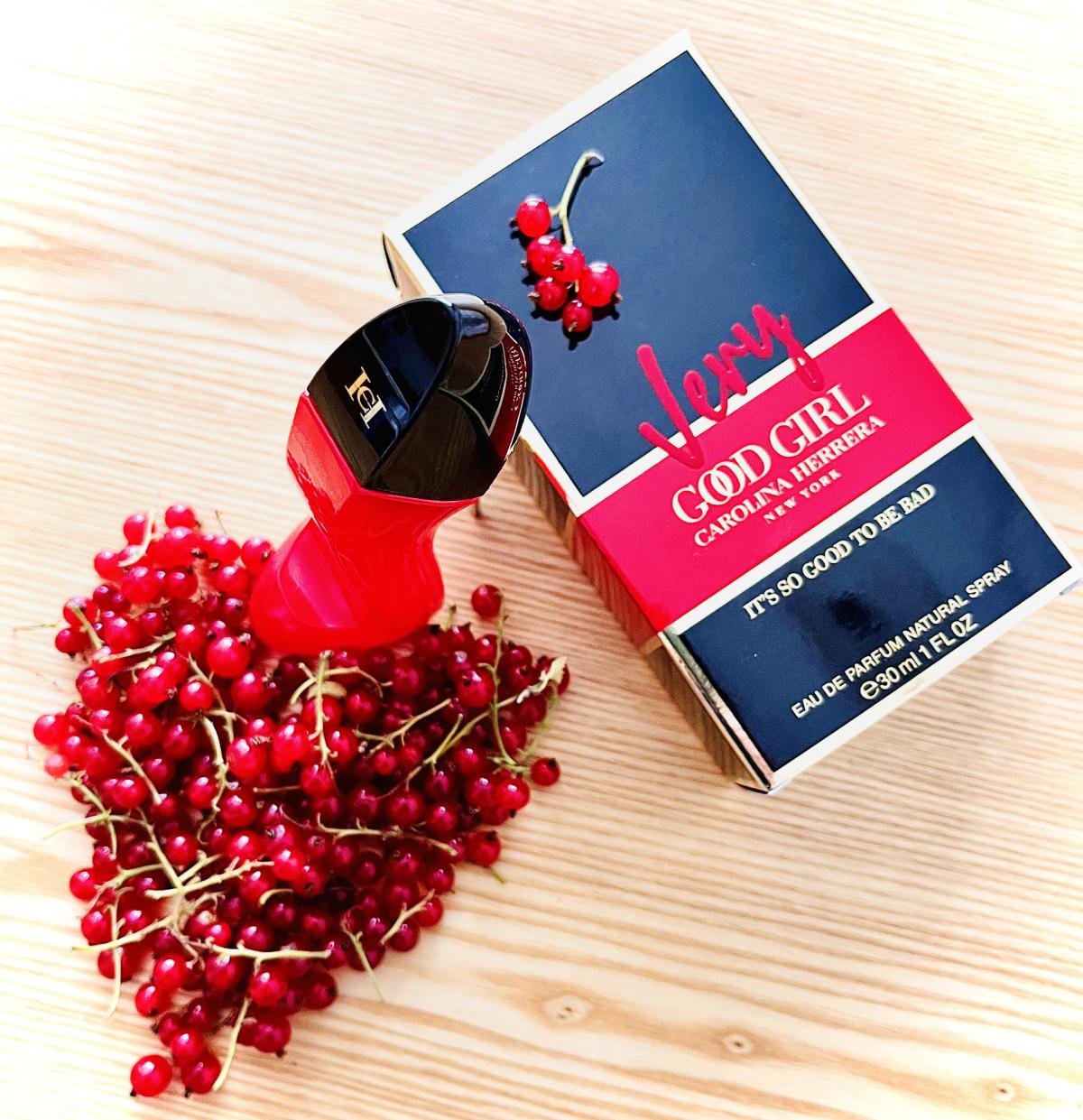 Carolina Herrera Very Good Gir - Good Floral & Wedding Decor Supply Photos incelemesi ve fiyatı